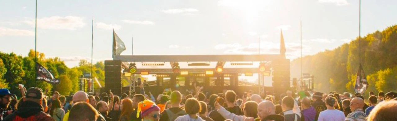 Постер Орбитальная Станция в Москве