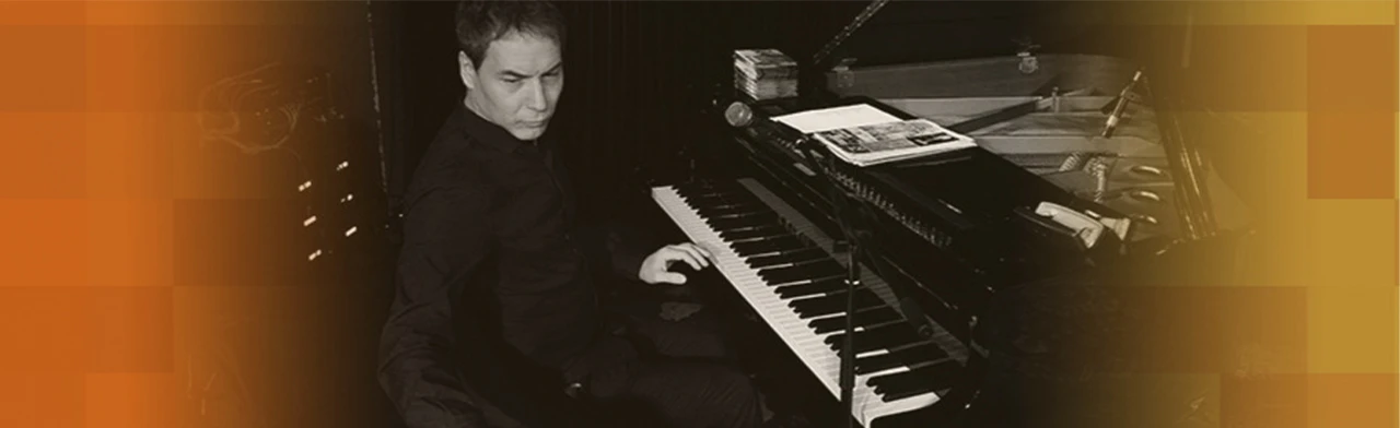 Постер Евгений Абрамов в Москве