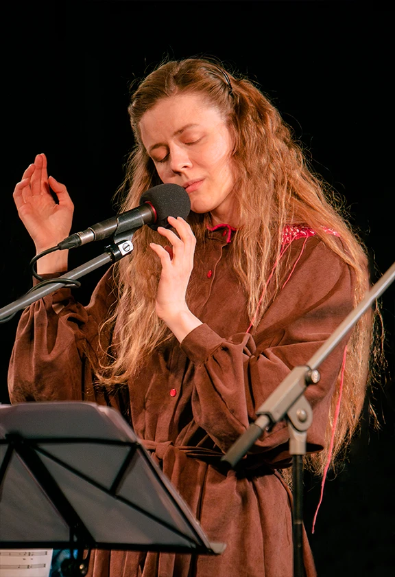 Постер Иван Ярчевский и Алёна Пятилова в Москве