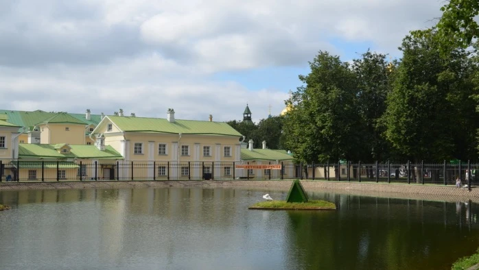 Постер Белый пруд (г. Сергиев Посад)