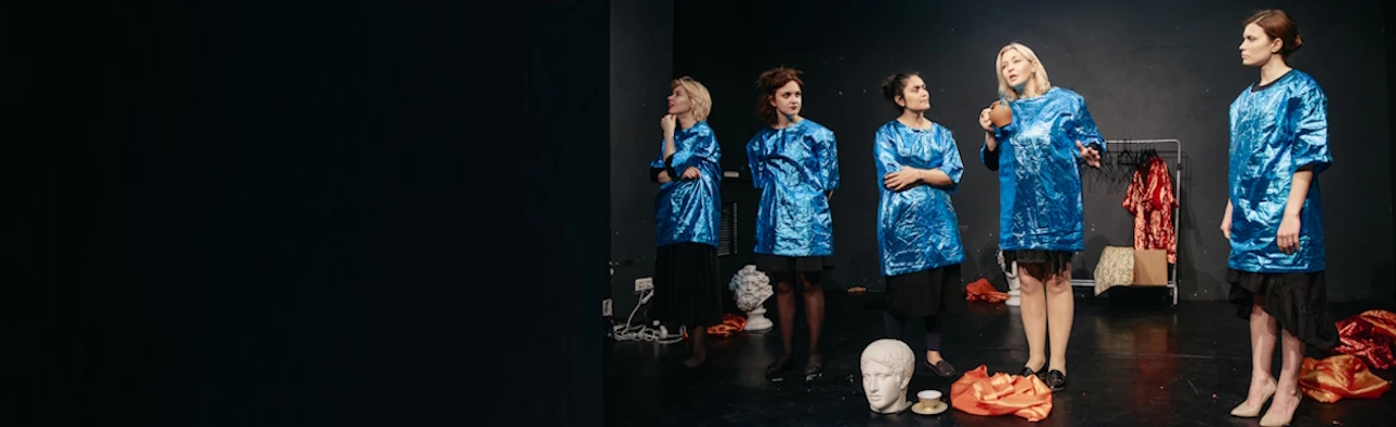 Постер 150 причин не защищать Родину