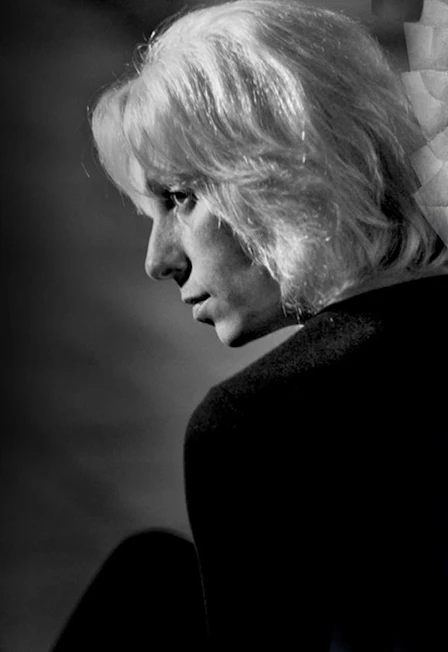 Постер Юлия Рутберг. «13 вопросов к Ахматовой». Поэтический вечер в Москве