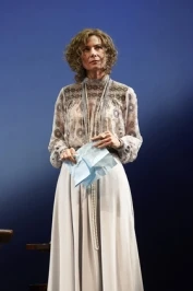 Постер Вишневый сад в Москве