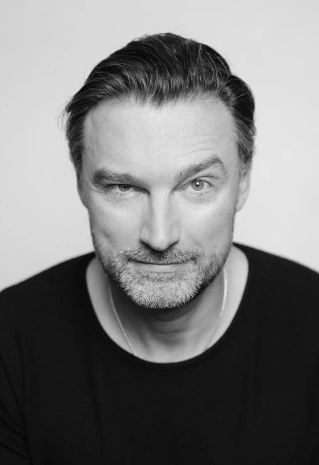 Постер Апогей в Москве