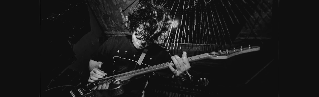 Постер Три Вторых в Москве