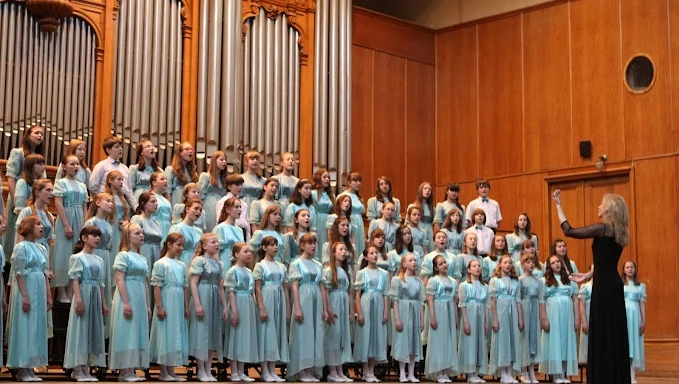 Постер Детская музыкальная хоровая школа «Весна» им. А.С. Пономарёва