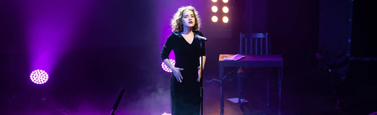 Постер Эдит Пиаф