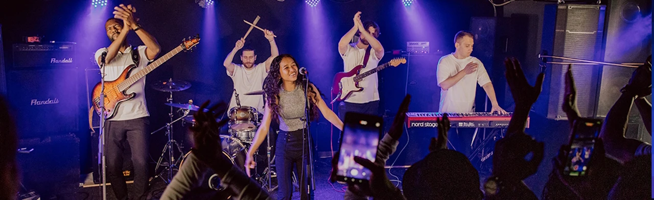 Постер Legruvy в Москве