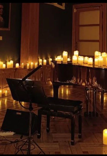 Постер Эйнауди и Циммер. Праздничный вечер при свечах в Москве