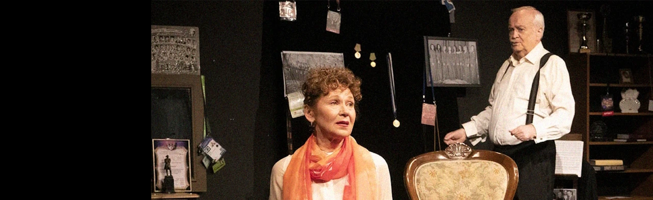 Постер Синее небо, а в нём облака в Москве