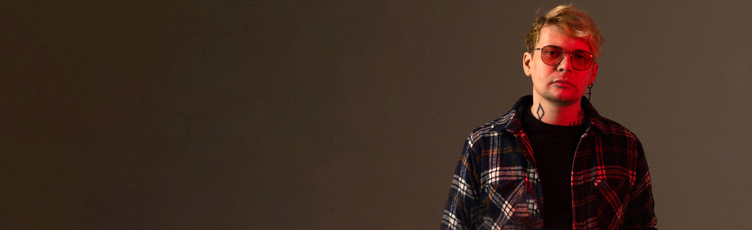 Постер найтивыход в Москве