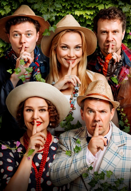 Постер Опасные игры в Москве