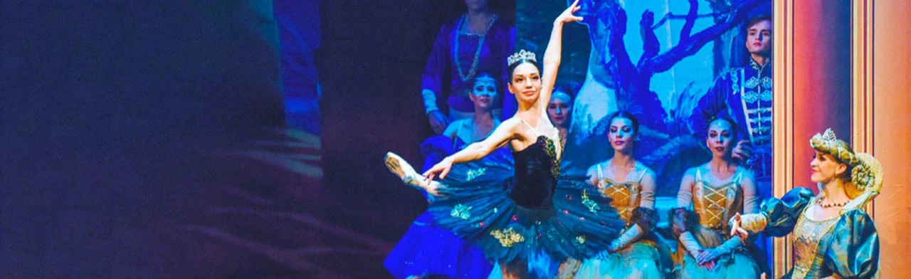 Постер Балет «Лебединое озеро» (Русские балетные сезоны) в Москве