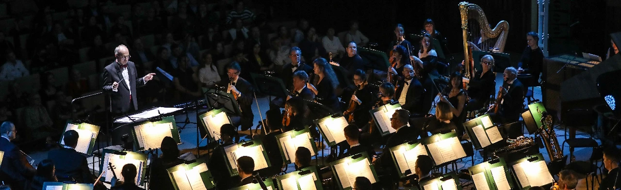 Постер Оркестр кинематографии в Москве