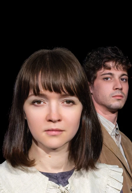 Постер Красное яблоко в Москве