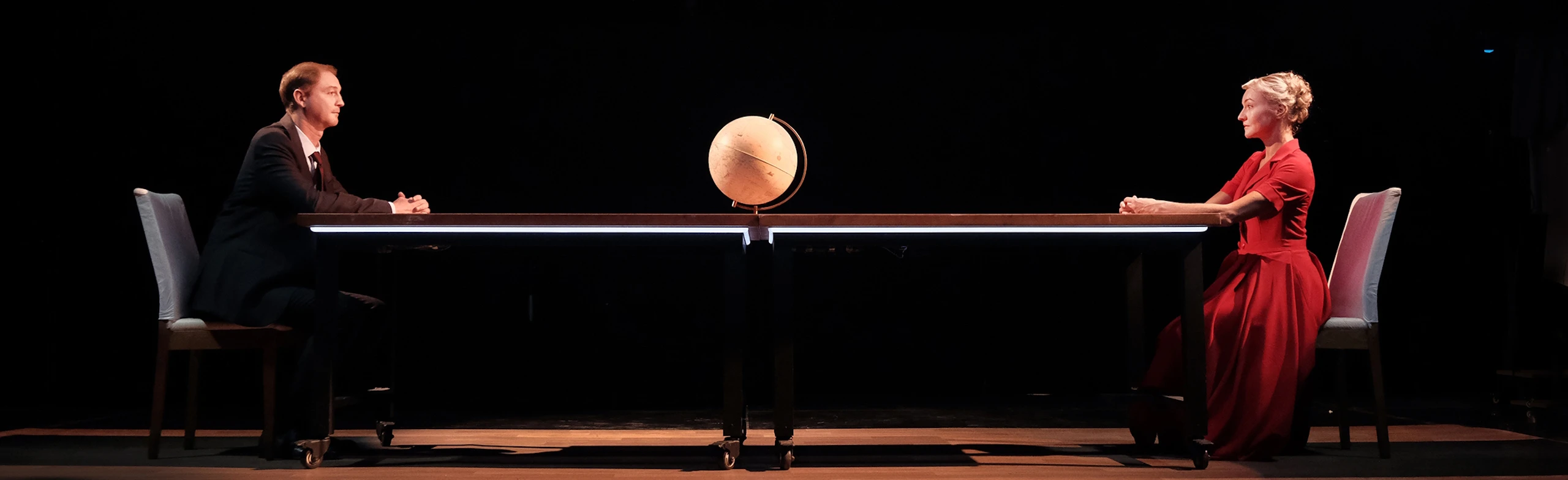 Постер Сцены из супружеской жизни