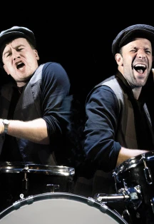 Постер Плутни Скапена в Москве