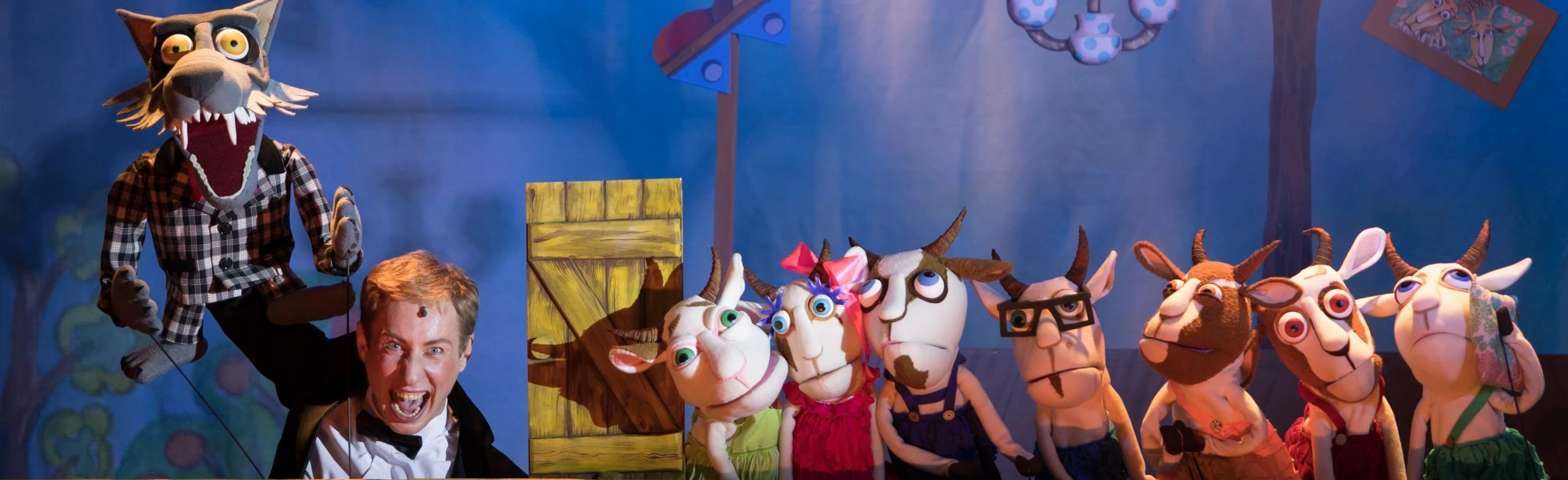 Постер Волк и семеро козлят в Москве