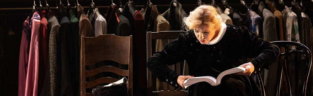 Постер Истории