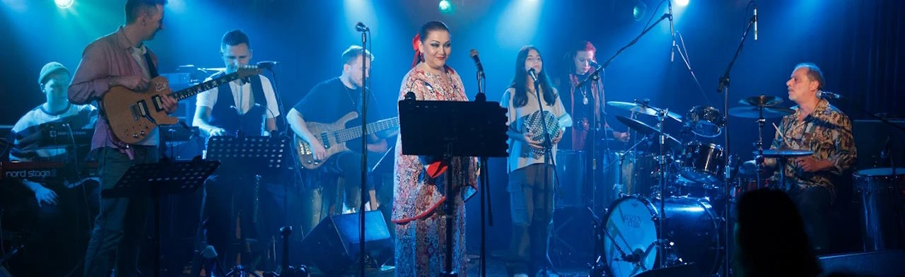 Постер Артур Газаров &amp; Sambateria в Москве