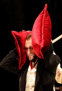 Постер Горе без ума в Москве