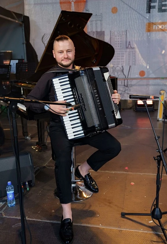 Постер Трио Виталия Хитушки в Москве