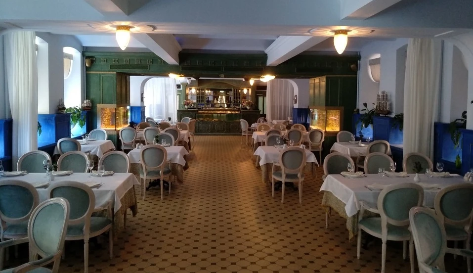 Постер Ресторан «Владивосток»