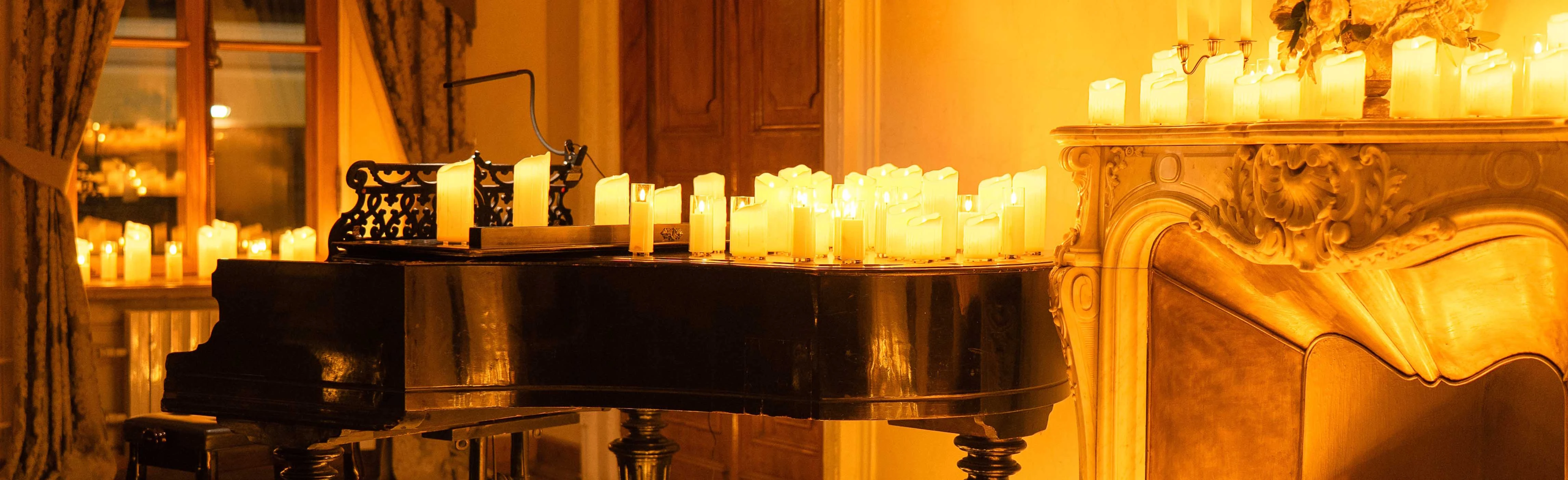 Постер Шедевры русского романса и советской лирики при свечах в Москве