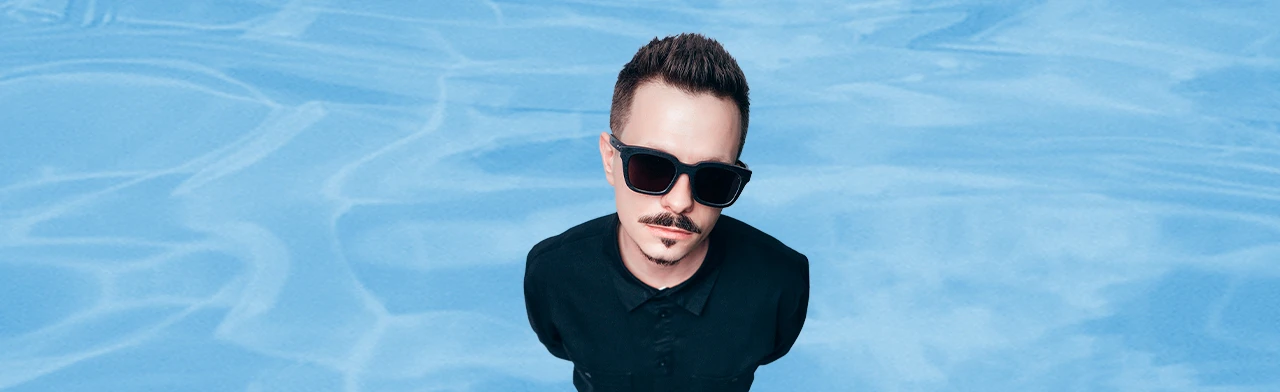 Постер ПИЭЛСИ (PLC) в Москве