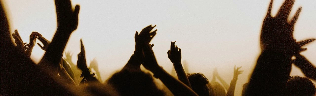 Постер Atomic Cellos. Мировые рок-хиты на виолончелях