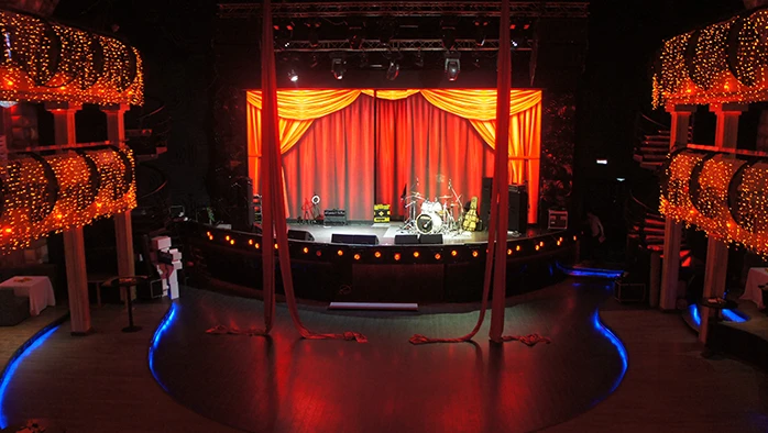 Постер Клуб "RED"