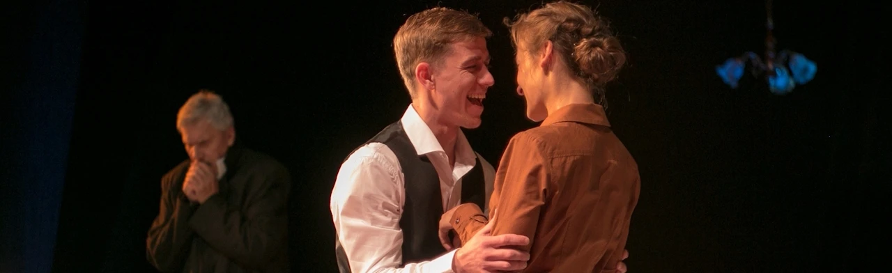 Постер Шестой этаж в Москве