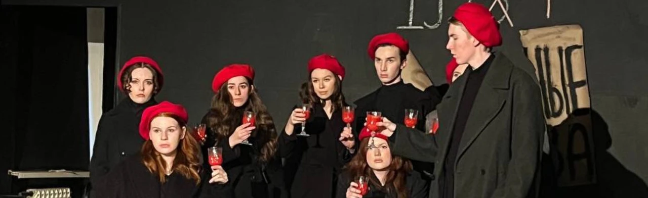 Постер Сёстры в Москве