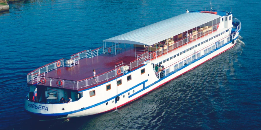 Постер Теплоход «Ривьера»