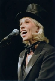 Постер Юлия Рутберг. «Вся эта суета». Творческий вечер в Москве