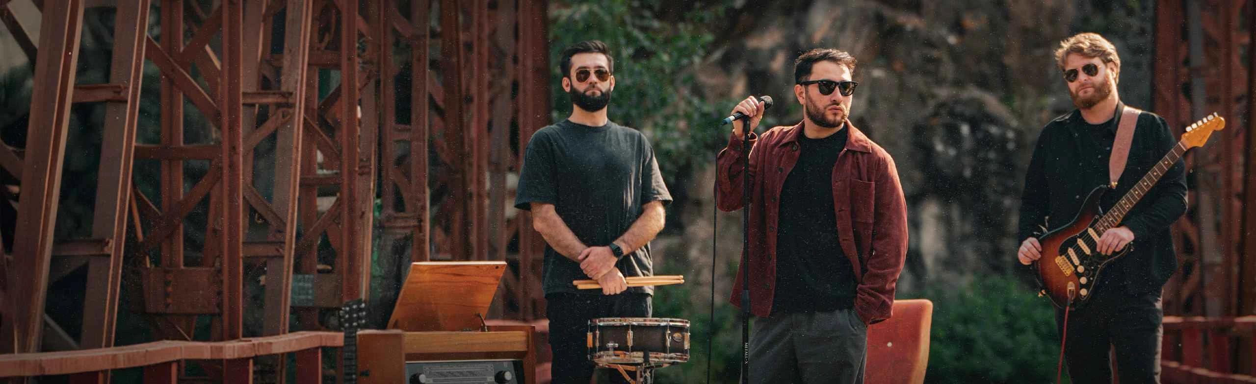 Постер Sula Fray