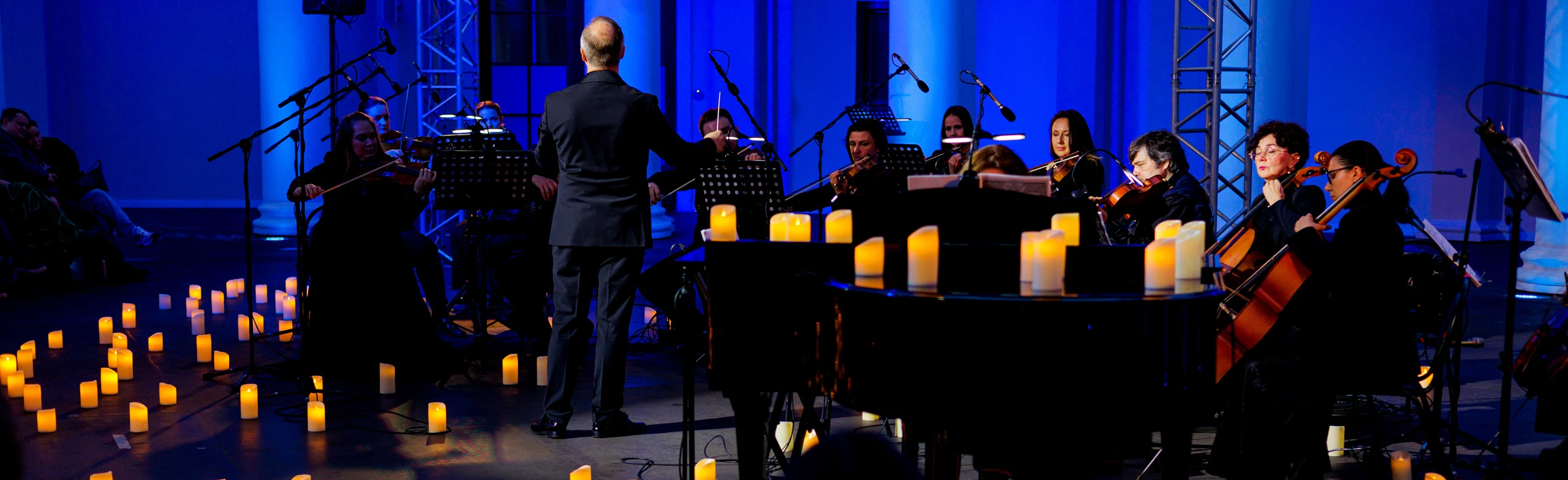 Постер Вивальди. Времена года. Оркестр с роялем при свечах