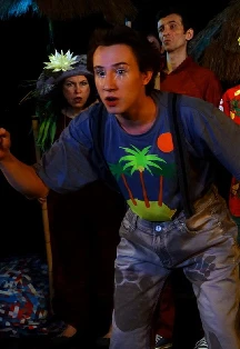 Постер Любопытный слонёнок. АЯтеатр в Москве