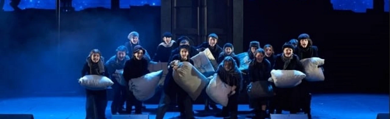 Постер Республика ШКИД