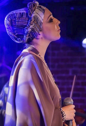 Постер Мила Сваровская в Москве