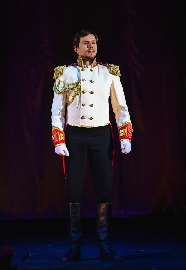 Постер Война и мир в Москве