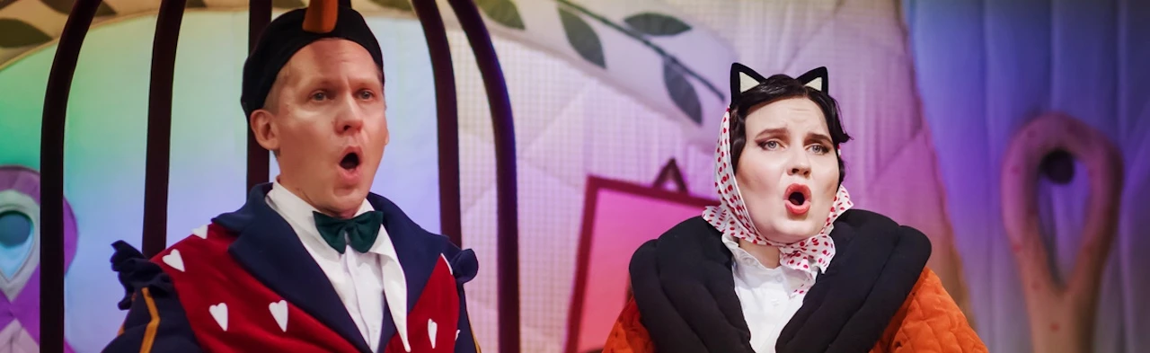 Постер Про кашку, кошку и молоко в Москве