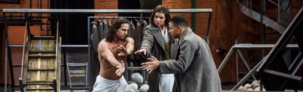 Постер Отравленная туника