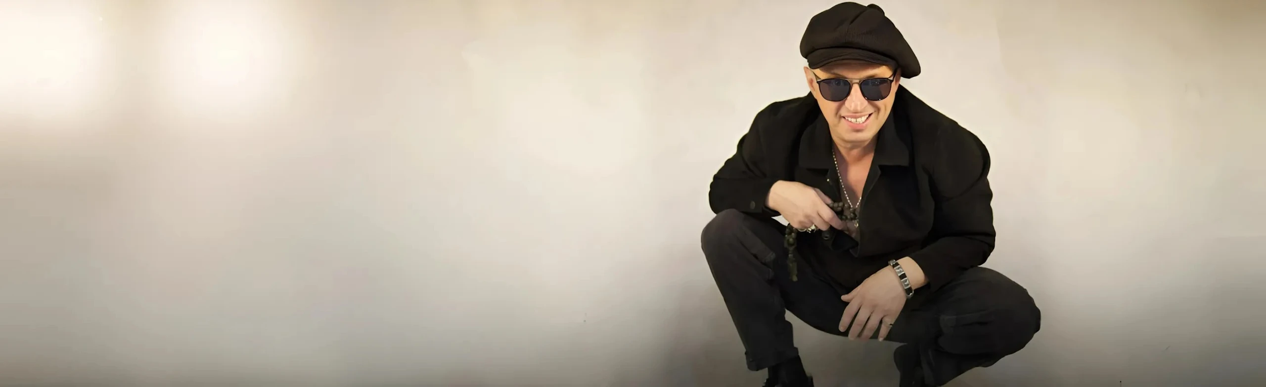 Постер Денис Мафик