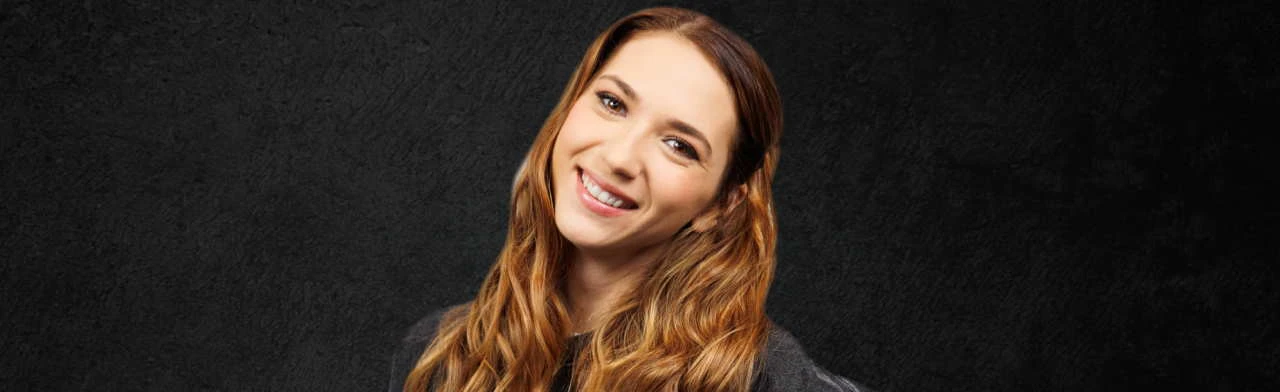 Постер Надя Джабраилова