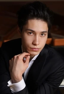 Постер Энджел Вонг в Москве