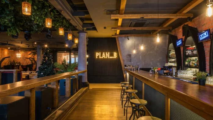 Постер Клуб «Plan B»