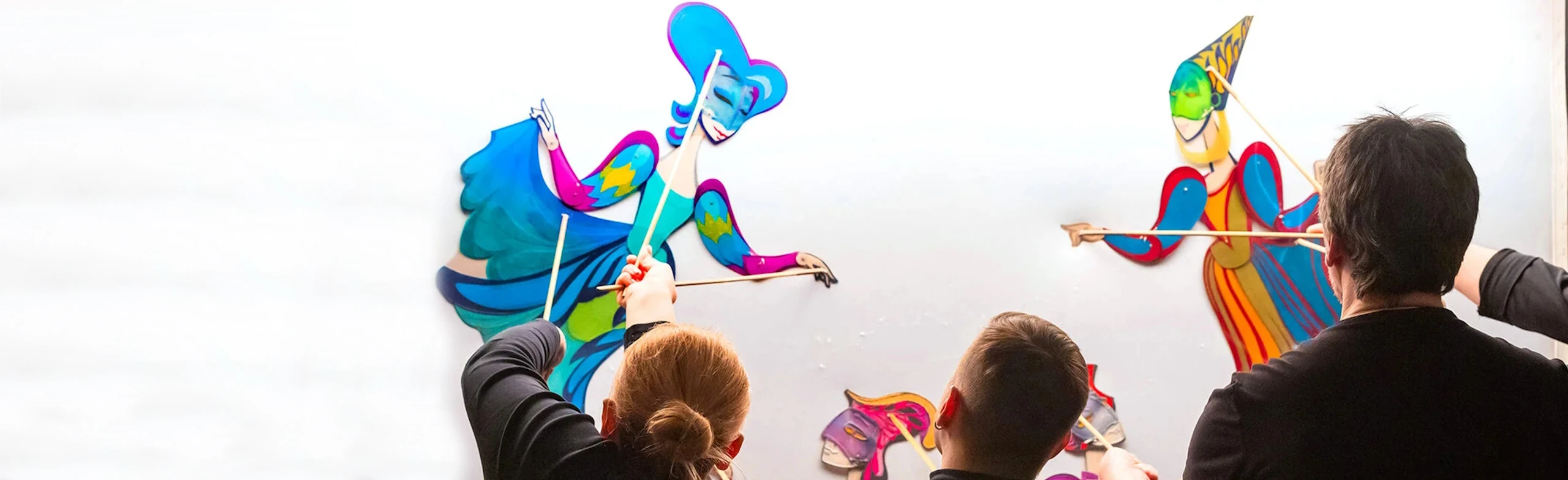 Постер Где живут тени в Москве