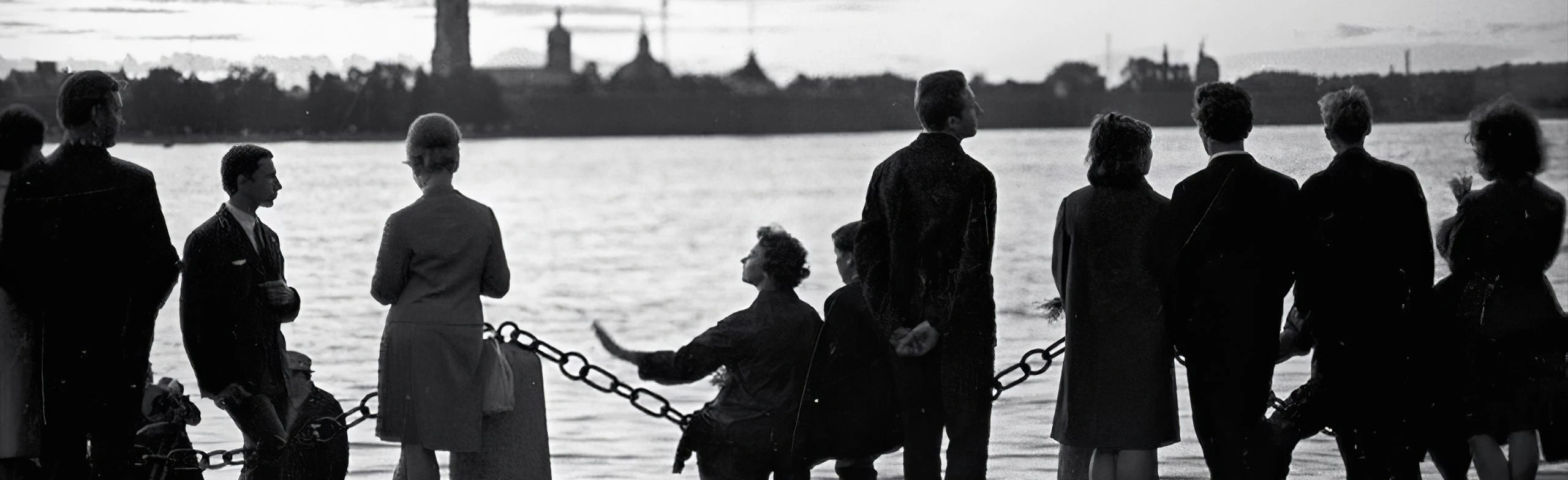 Постер Поэтомания. Город влюбленных людей