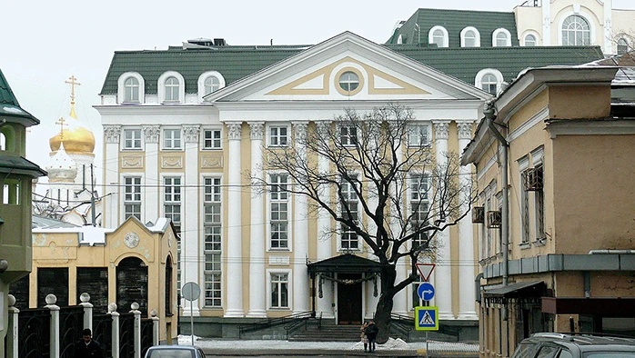 Постер Центр оперного пения Галины Вишневской